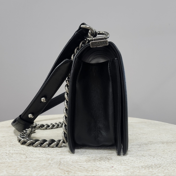 RARE Chanel Celtic Black Boy Bag - Picture 6 of 13